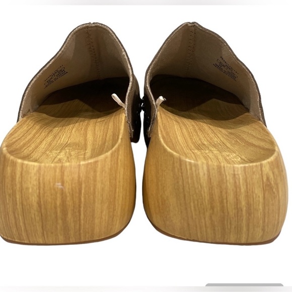 Zara studded suede clogs in taupe in size 40 - Picture 2 of 7